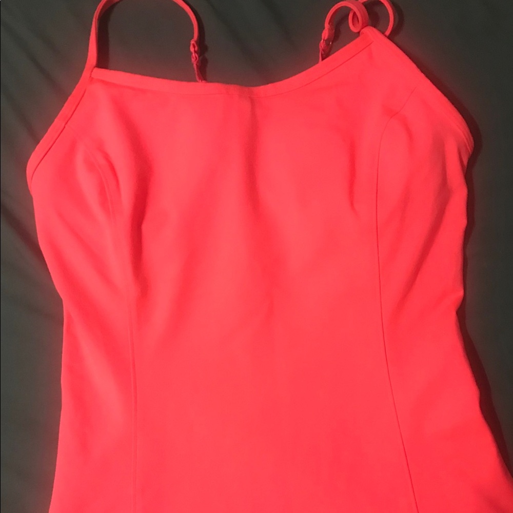 Coral under armour tank